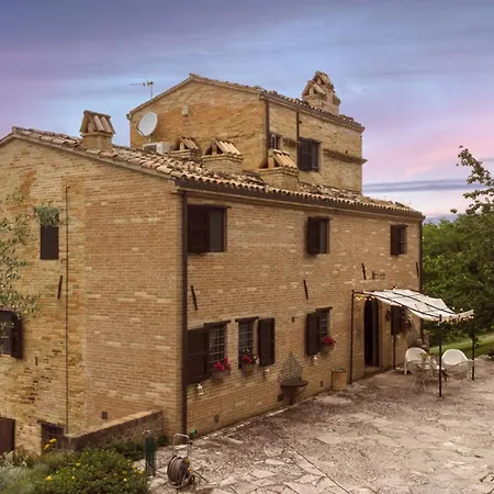 Villa Casatorre 6&2, Emma *