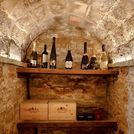 Casatorre 6&2, Emma Villa *