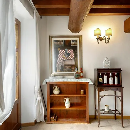 Casatorre 6&2, Emma Villa *