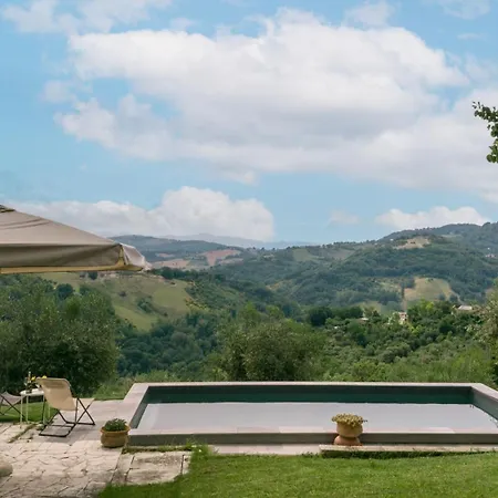 Villa Casatorre 6&2, Emma Saludecio