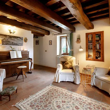 Casatorre 6&2, Emma *