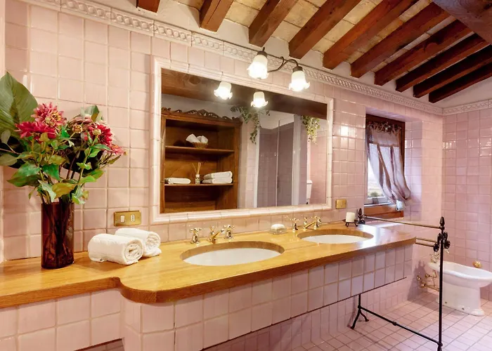 Casatorre 6&2, Emma ヴィラ *