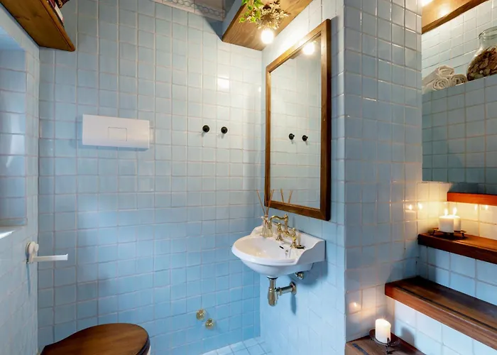 ヴィラ Casatorre 6&2, Emma