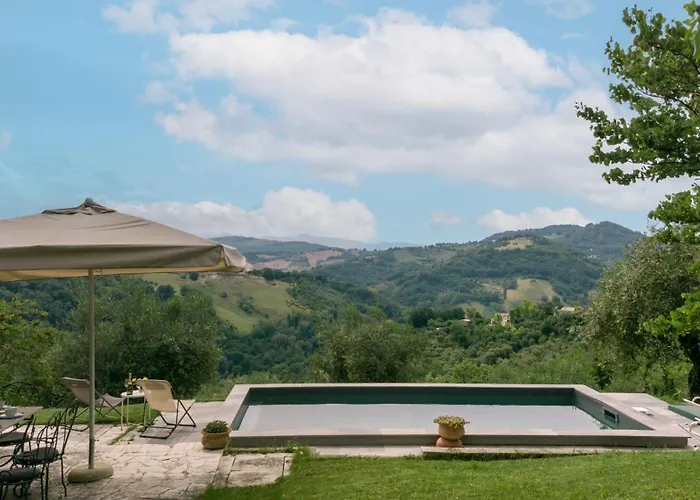 فيلة Casatorre 6&2, Emma Saludecio